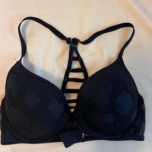 Vs bra